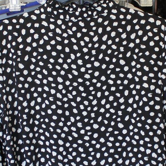 J Crew Factory Printed Long Sleeve Top With Ruffles Flaw Size 12 - Picture 3 of 5